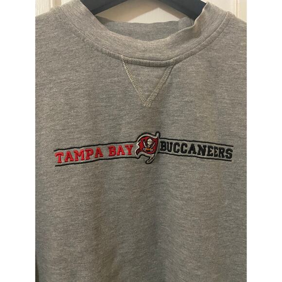 Vintage Tampa Bay Buccaneers Sweatshirt - Picture 2 of 4